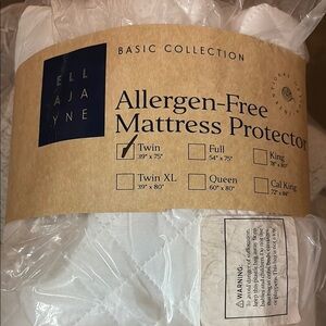 hotel collection White Allergen-Free Mattress Protector